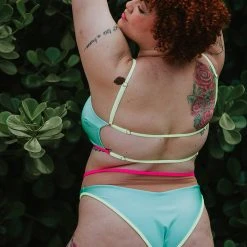 Rolling Vento Neon Reversible Top - Blue/Rosé All Pole Wear 19 Rolling Vento Neon Reversible Top - Blue/Rosé All Pole Wear