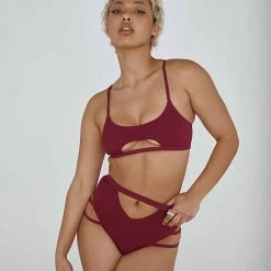 Creatures Of XIX The Hills Raree Top - Ribbed Plum All Pole Wear 9 Creatures Of XIX The Hills Raree Top - Ribbed Plum All Pole Wear