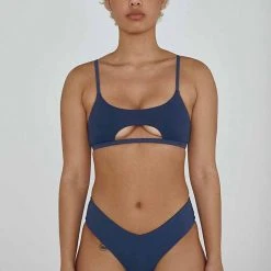 Creatures Of XIX The Hills Raree Top - Ribbed Navy All Pole Wear