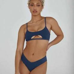 Creatures Of XIX The Hills Raree Top - Ribbed Navy All Pole Wear