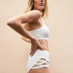 Lunalae Alexi Top - White