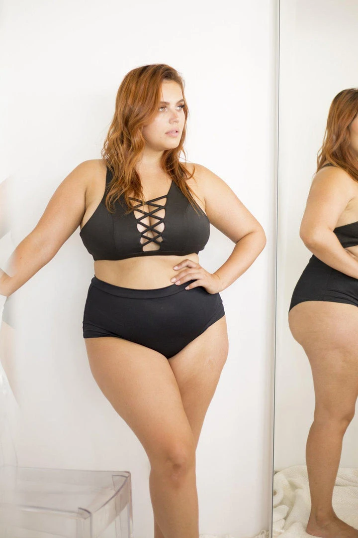 Most Loved Lunalae High Waist Shorts - Black 4 Most Loved Lunalae High Waist Shorts - Black