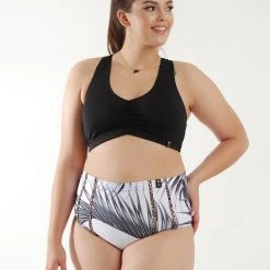Pole Addict High Waisted Shorts - Agatha All Pole Wear