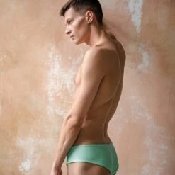 New In Sway Alton Shorts - Green Aventurine