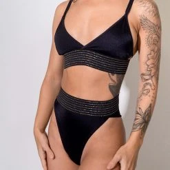 All Pole Wear Sorte Heat Top - Black 13 All Pole Wear Sorte Heat Top - Black