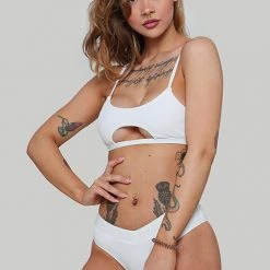 Creatures Of XIX The Hills Raree Top - Ribbed White All Pole Wear 15 Creatures Of XIX The Hills Raree Top - Ribbed White All Pole Wear