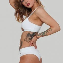 Creatures Of XIX The Hills Raree Top - Ribbed White All Pole Wear 13 Creatures Of XIX The Hills Raree Top - Ribbed White All Pole Wear