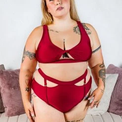 Chantay Polewear Pretzel 2-way Top - Bordeaux Tops 15 Chantay Polewear Pretzel 2-way Top - Bordeaux Tops