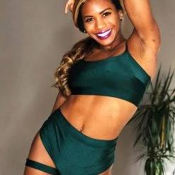 REV ACTIV Bomb Garter Shorts - Bottle Green