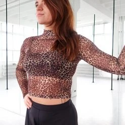 REV ACTIV Wild Leopard Long Sleeved Crop Top All Pole Wear 16 REV ACTIV Wild Leopard Long Sleeved Crop Top All Pole Wear