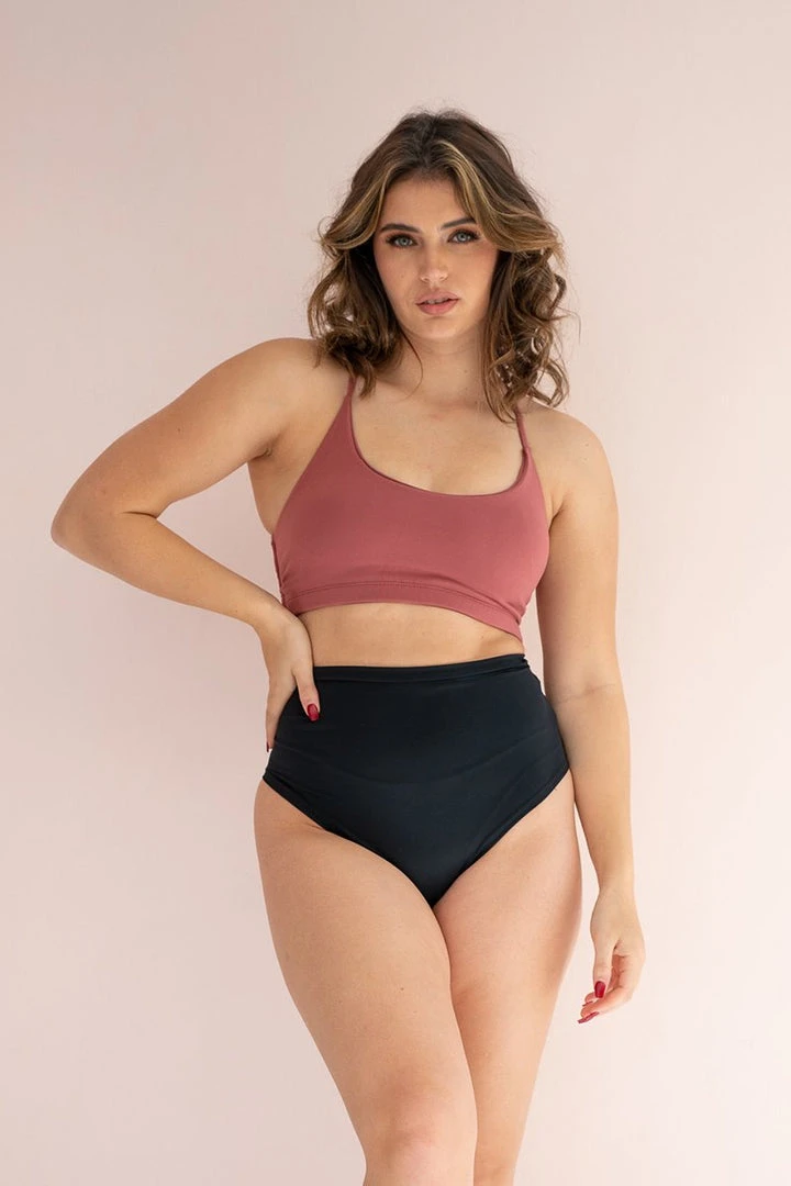 Most Loved Lunalae High Waist Shorts - Black 2 Most Loved Lunalae High Waist Shorts - Black