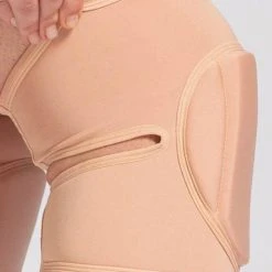 Queen Accessories Queen Kneepads - Latte