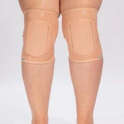 Queen Accessories Plus Size Pole Wear Queen Grippy Kneepads - Latte