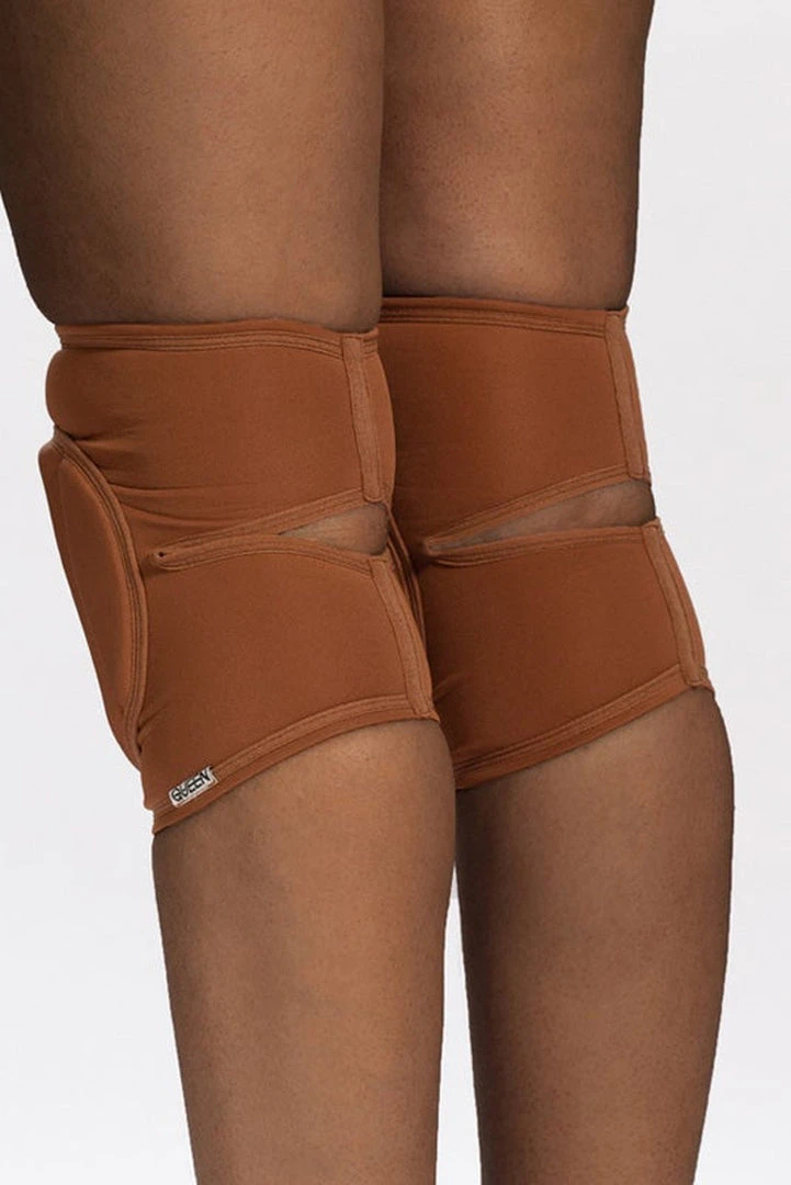 Queen Accessories Plus Size Pole Wear Queen Kneepads - Mocha 1 Queen Accessories Plus Size Pole Wear Queen Kneepads - Mocha