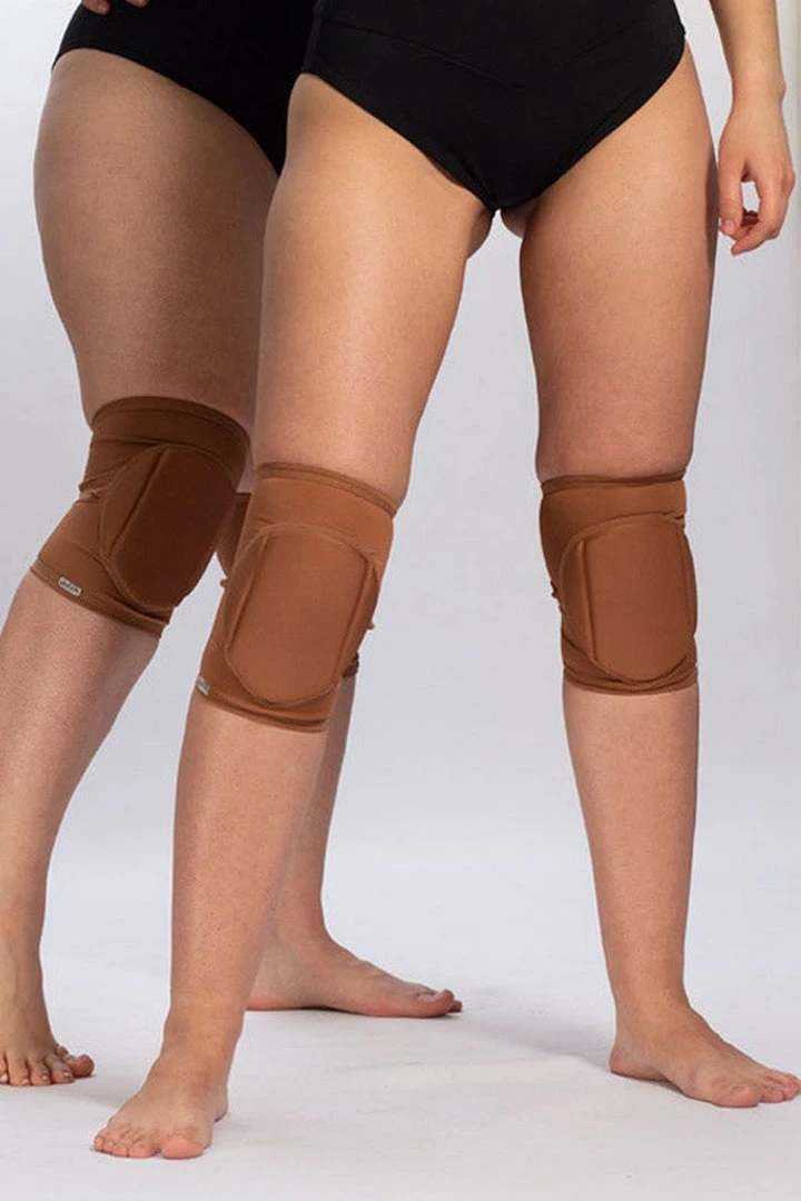 Queen Accessories Plus Size Pole Wear Queen Kneepads - Mocha 3 Queen Accessories Plus Size Pole Wear Queen Kneepads - Mocha