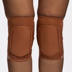 Queen Accessories Plus Size Pole Wear Queen Grippy Kneepads - Mocha