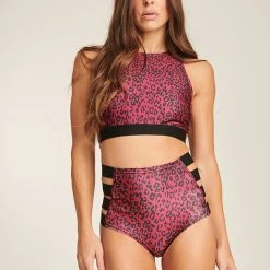 Paradise Chick Athlecious Crop Top - Cherry