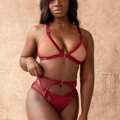 Tatiana Activewear Kaizen Top - Burgundy