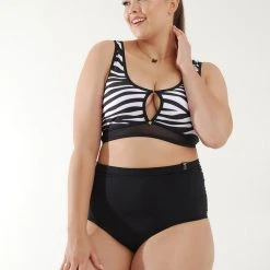 Pole Addict Scrunch Butt Basic High Waist Shorts - Black