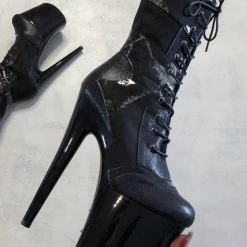 Hella Heels EmpireKicks 8inch Boots - Black Marble