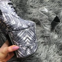 Hella Heels Classique Shoe Protector - Clear (Black Back) 7 Hella Heels Classique Shoe Protector - Clear (Black Back)