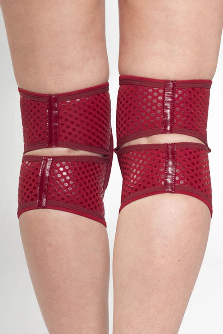 Queen Accessories Queen Grippy Kneepads - Cherry 2 Queen Accessories Queen Grippy Kneepads - Cherry