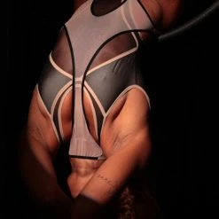 New In Rolling Peek-A-Boo Harness - Beige/Black 6 New In Rolling Peek-A-Boo Harness - Beige/Black